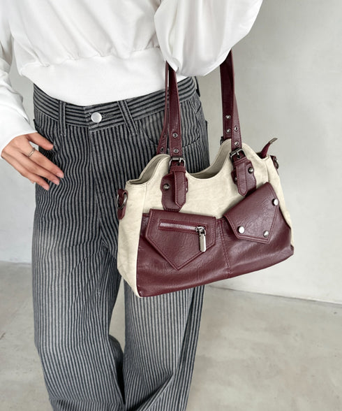 アウトポケットバイカラーショルダーバッグ | BA1256011 | レッド