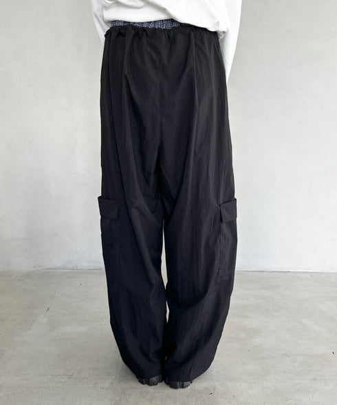 ダブルウエストナイロンカーゴパンツ | BA2253008 | ブラック
