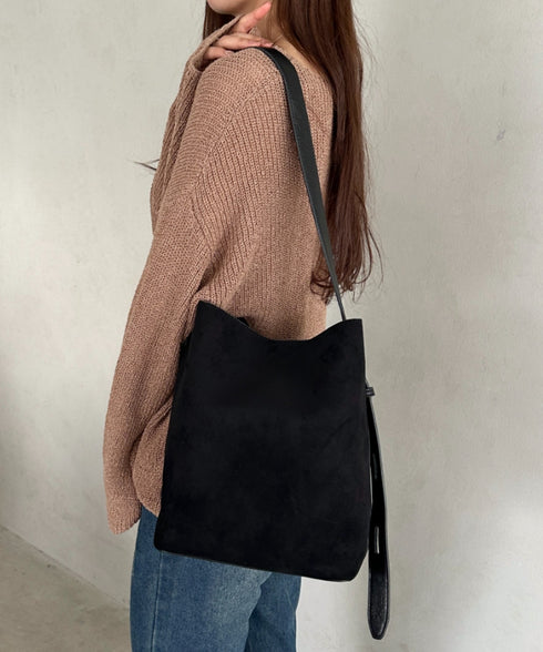 スウェード風バケツバッグ | MD1253022 | ブラック