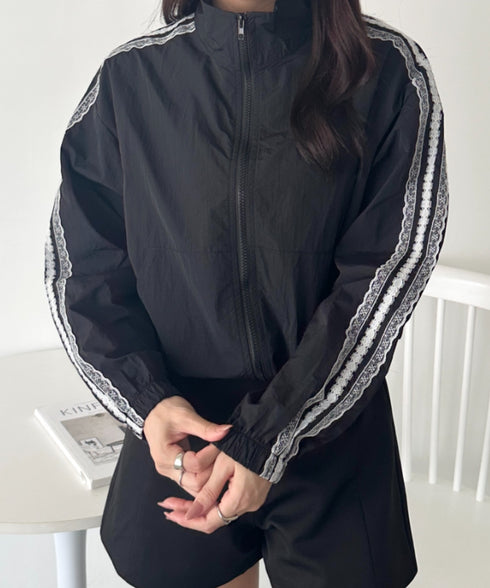 レースラインナイロントラックブルゾン | WR2253026 | ブラック