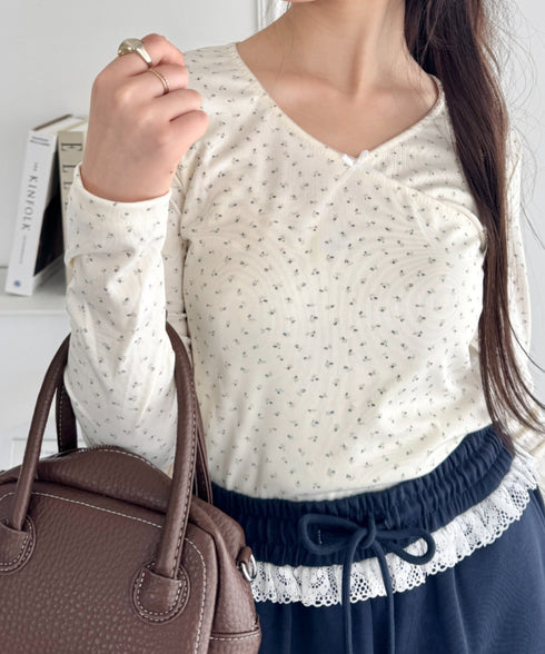 リボンフラワーVネックトップス | SL2256054 | アイボリー