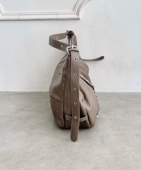 星スタッズPUショルダーバッグ | SL1256062 | モカ