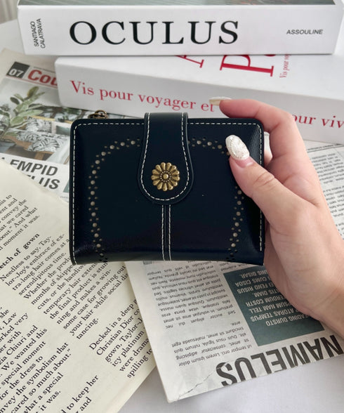 ヴィンテージライクコンチョミニウォレット | SL6256071 | ブラック