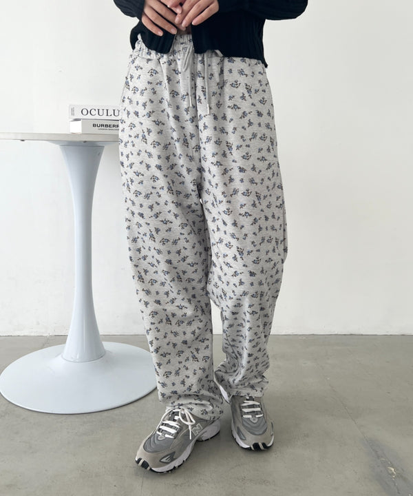 小花柄プリントスウェットパンツ | CL2256017 | グレー