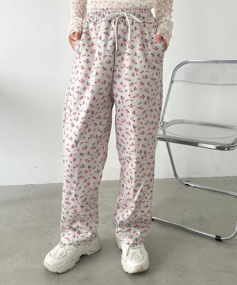 小花柄プリントスウェットパンツ | CL2256017 | ライトグレー