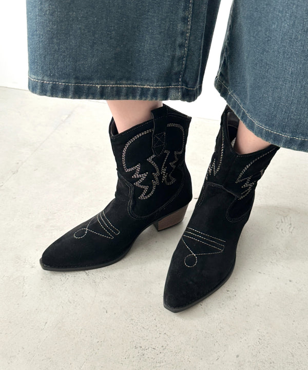 フェイクスウェードウエスタンショートブーツ | BA3256015 | ブラック