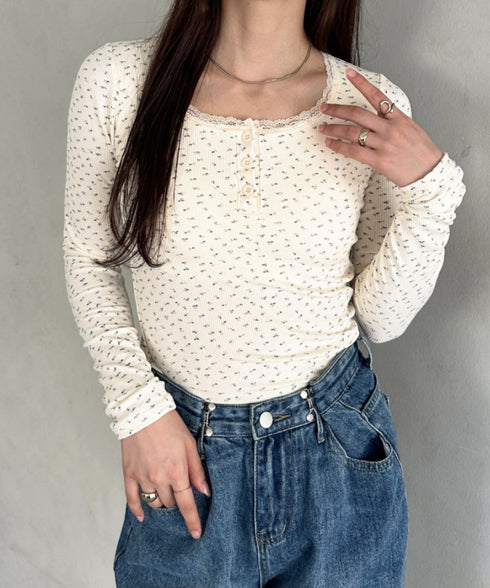 カップ付き花柄ロングスリーブカットソー | MD2253028 | アイボリー