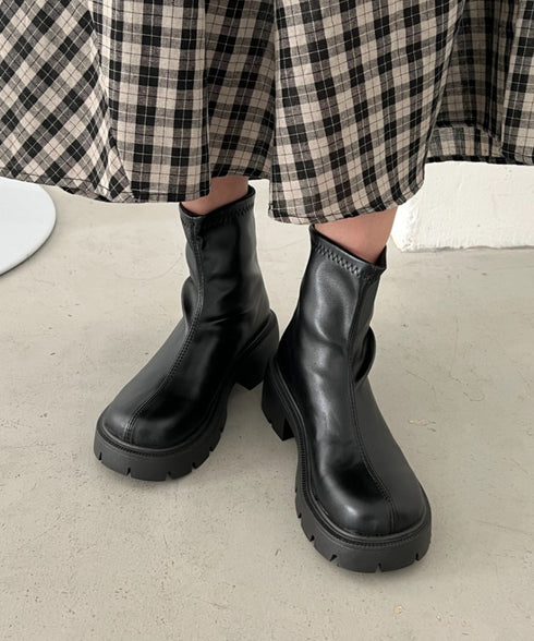 バックジップPUショートブーツ | CL3256018 | ブラック