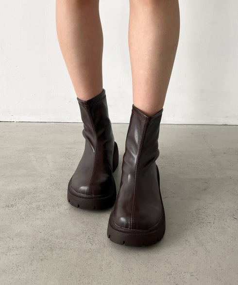 バックジップPUショートブーツ | CL3256018 | ブラウン