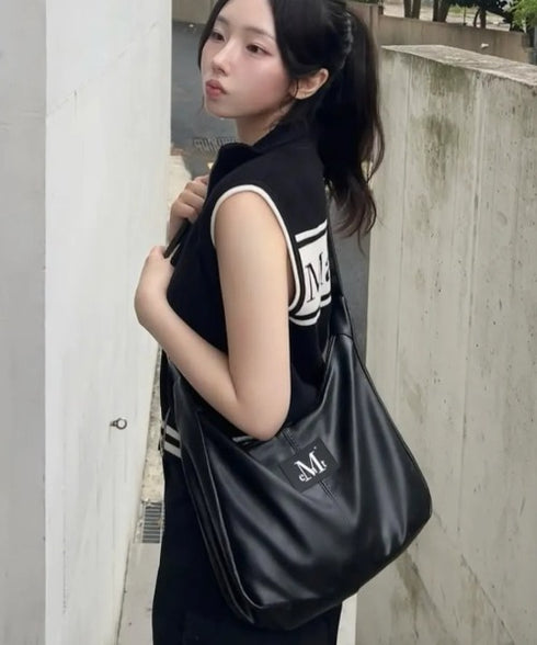 MUCENT(ムセント)/軽量 ゴールドライン ショルダー トートバッグ/MERIN GOLD LINE LEATHER SHOULDER BAG | AT1253047 | ブラック