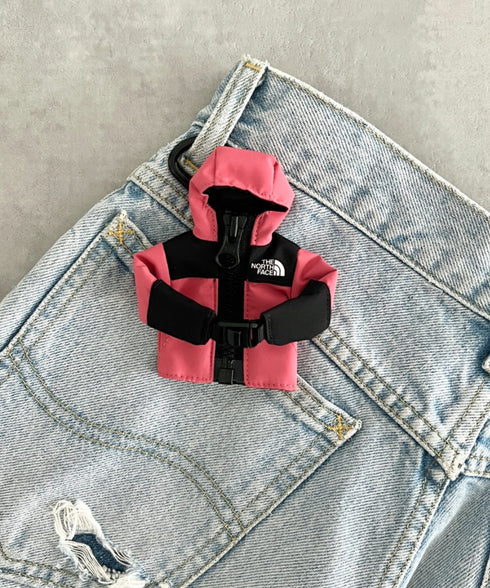 THE NORTH FACE(ザ・ノースフェイス)/マウンテンジャケット キーリング チャーム キーカバー/MT. JKT KEY RING | IM6253062 | ピンク