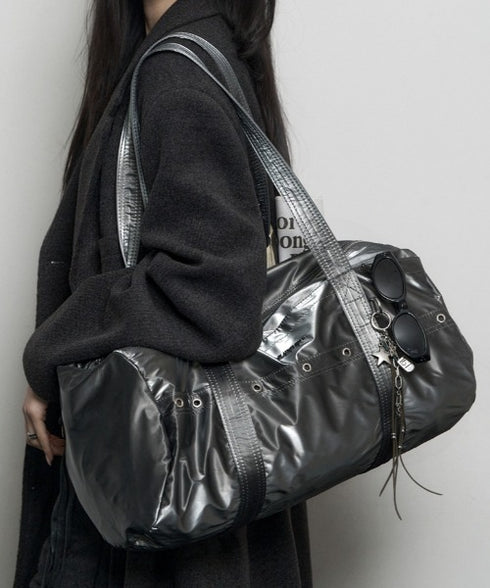 BLACK PURPLE(ブラックパープル)/大容量 グロッシー ショルダー ボストン ダッフルバッグ/Niki Glossy D | AT1253052 | シルバー