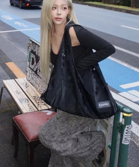 BLACK PURPLE(ブラックパープル)/大容量 マーメイド ショルダー トートバッグ/Mermaid Vicky Bag | AT1253053 | ブラック