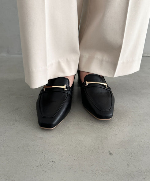 ビッド付きローファーパンプス | MD3253040 | ブラック