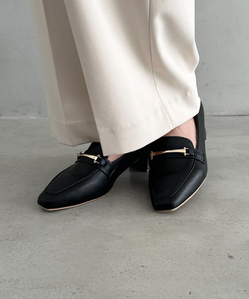 ビッド付きローファーパンプス | MD3253040 | ブラック