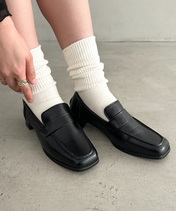 スクエアトゥローファー | MD3253041 | ブラック