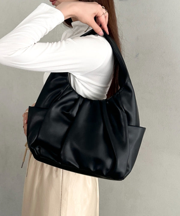 ギャザーデザインワンハンドルバッグ | MD1253044 | ブラック