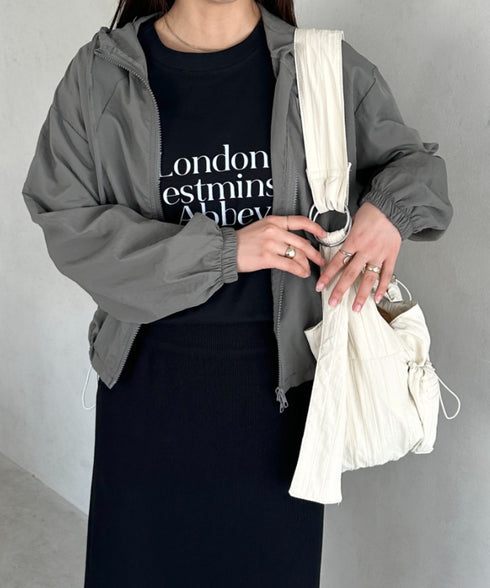 多収納ポケット付きナイロンショルダーバッグ | MD1253046 | アイボリー