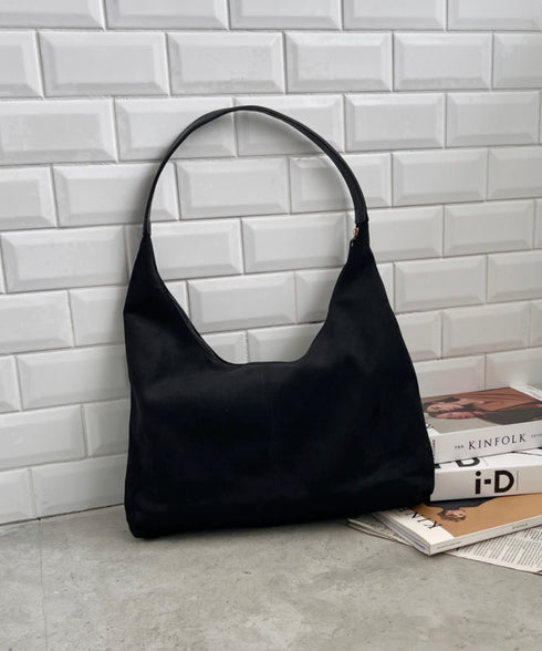 【A4サイズ対応】フェイクスエードショルダーバッグ | CL1256025 | ブラック