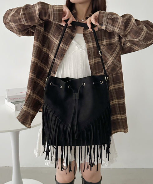 フェイクスエードフリンジ巾着バッグ | CL1256027 | ブラック