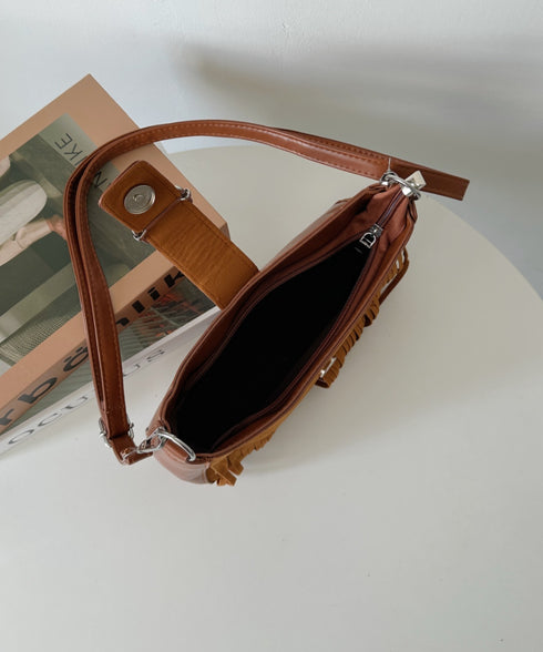 ベルトフリンジショルダーバッグ | CL1256028 | キャメル