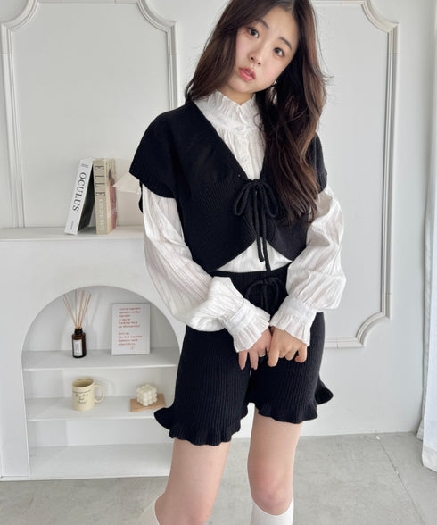 【セットアップ】レースアップベスト+ニットショートパンツ | SL2253028 | ブラック