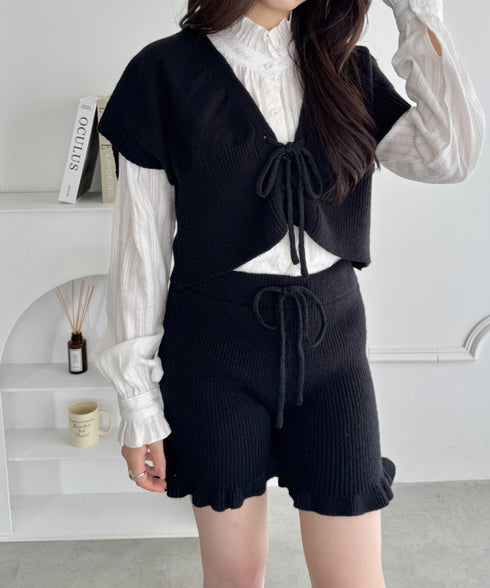 【セットアップ】レースアップベスト+ニットショートパンツ | SL2253028 | ブラック