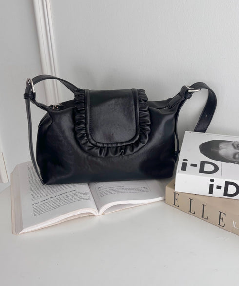 フリルフラップPUショルダーバッグ | SL1256092 | ブラック