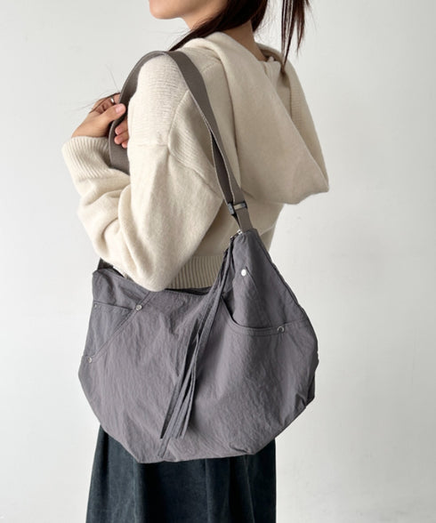 スタッズナイロンショルダーバッグ | BA1256021 | グレー