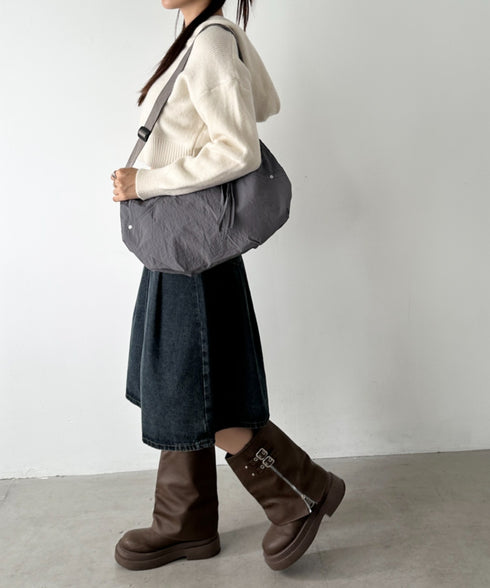 スタッズナイロンショルダーバッグ | BA1256021 | グレー