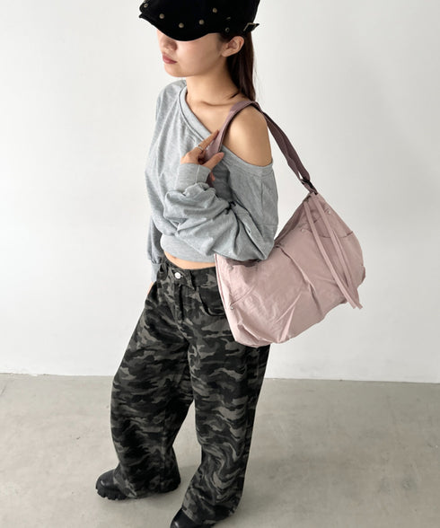 スタッズナイロンショルダーバッグ | BA1256021 | ピンク