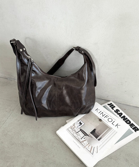 【500mlペットボトル収納可】やわらかPUショルダーバッグ | MD1253049 | ダークブラウン