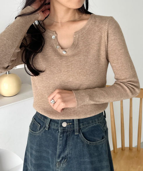 スキッパーネックリブニットトップス | CL2253025 | ベージュ