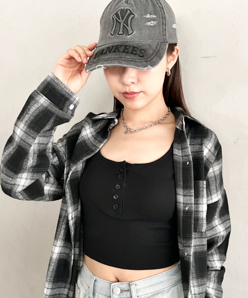 MLB KOREA(エムエルビーコリア)/ヴィンテージ ダメージ エンボス加工 ベースボール キャップ 帽子/Vintage Embossed Damage Unstruck Ball Cap | AT5253065 | ブラック