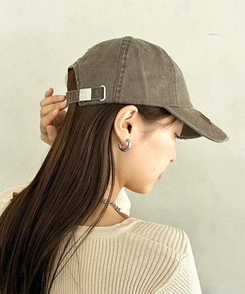 MLB KOREA(エムエルビーコリア)/ヴィンテージ ダメージ エンボス加工 ベースボール キャップ 帽子/Vintage Embossed Damage Unstruck Ball Cap | AT5253065 | ブラウン