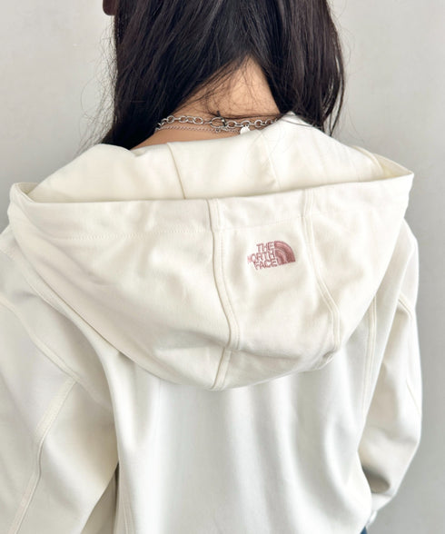 THE NORTH FACE(ザ・ノースフェイス)/ワンポイント ロゴ刺繍 ダブルジップパーカー フーディ ショート丈/W'S VELUNA HOOD ZIP UP | IM2253068 | クリーム