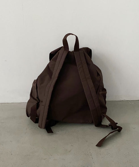 【大容量】ドロストナイロンバックパック/リュック | CL1256033 | ブラウン