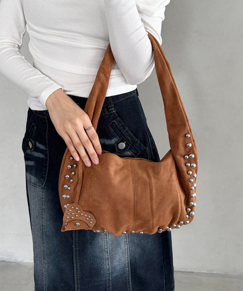 ハートスタッズスエードショルダーバッグ | BA1256035 | キャメル