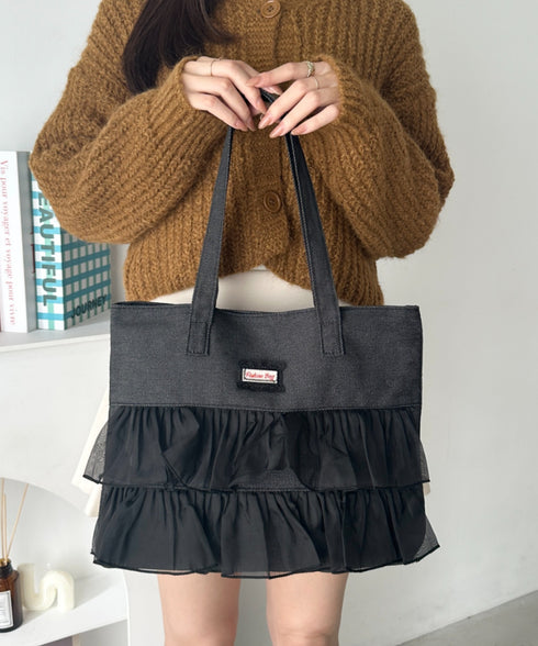 【A4収納可】フリル横型トートバッグ | WR1256013 | ブラック