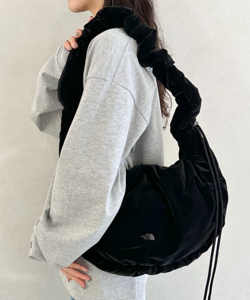 THE NORTH FACE(ザ・ノースフェイス)/A4対応 軽量 大容量 ショルダー 肩掛けバッグ シャーリング ホーボーバッグ/BONNEY HOBO BAG L | IM1253075 | ブラック系その他