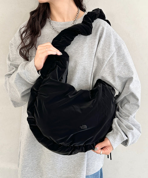 THE NORTH FACE(ザ・ノースフェイス)/A4対応 軽量 大容量 ショルダー 肩掛けバッグ シャーリング ホーボーバッグ/BONNEY HOBO BAG L | IM1253075 | ブラック系その他