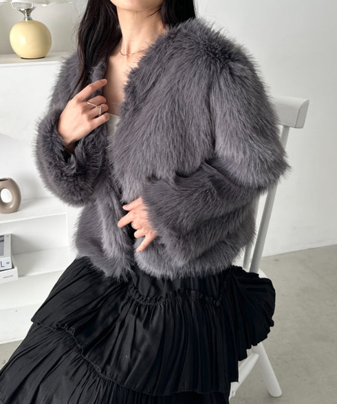 ノーカラーショート丈フェイクファージャケット | CL2256058 | グレー