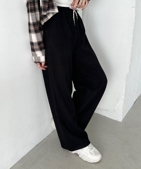 ワイドストレートスウェットパンツ | CL2256068 | ブラック