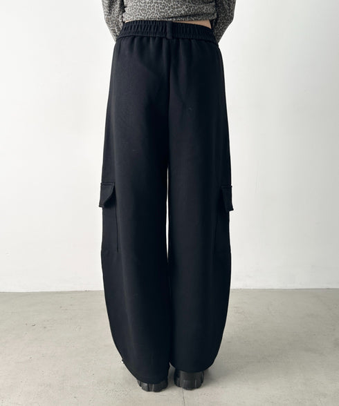 カーゴスウェットワイドパンツ | BA2256049 | ブラック