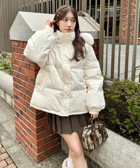 ボリュームフェイクファーフードパデッドジャケット | LO2254038 | アイボリー