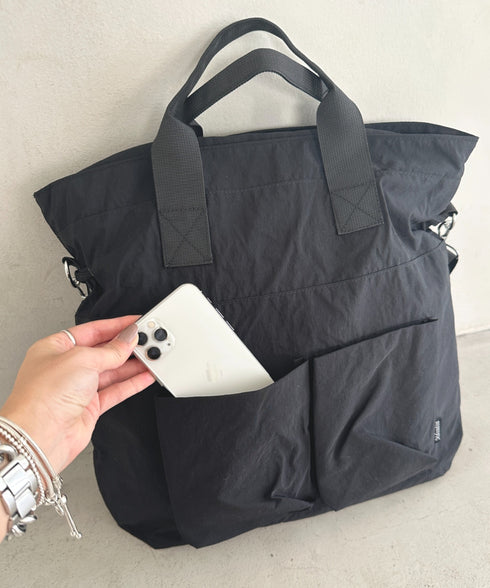 【A4収納可能】ナイロン軽量多ポケット2WAYショルダーバッグ トートバッグ | MD1256066 | ブラック