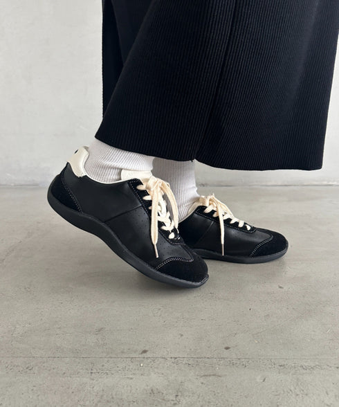 スウェード風PUスタイリッシュスニーカー | MD3256070 | ブラック