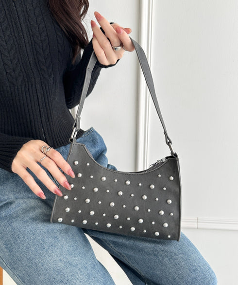 スタッズコンパクトハンドバッグ | WR1256046 | ブラック