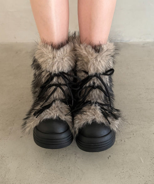 ボリュームフェイクファーブーツ | WR3254009 | ブラック