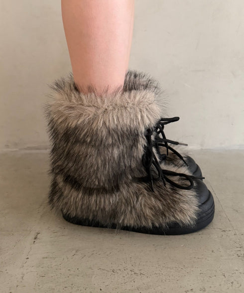 ボリュームフェイクファーブーツ | WR3254009 | ブラック